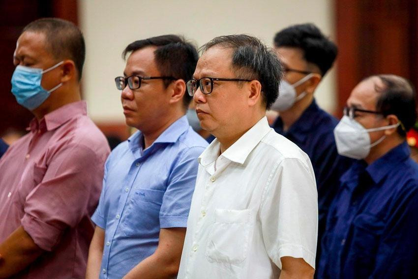 Ông Tất Thành Cang tại phiên tòa xét xử phúc thẩm ngày 9/6 liên quan đến vụ phát hành cổ phiếu tại Công ty TNHH MTV Phát triển Công nghiệp Tân Thuận (IPC) và Công ty cổ phần phát triển Nam Sài Gòn (Sadeco).