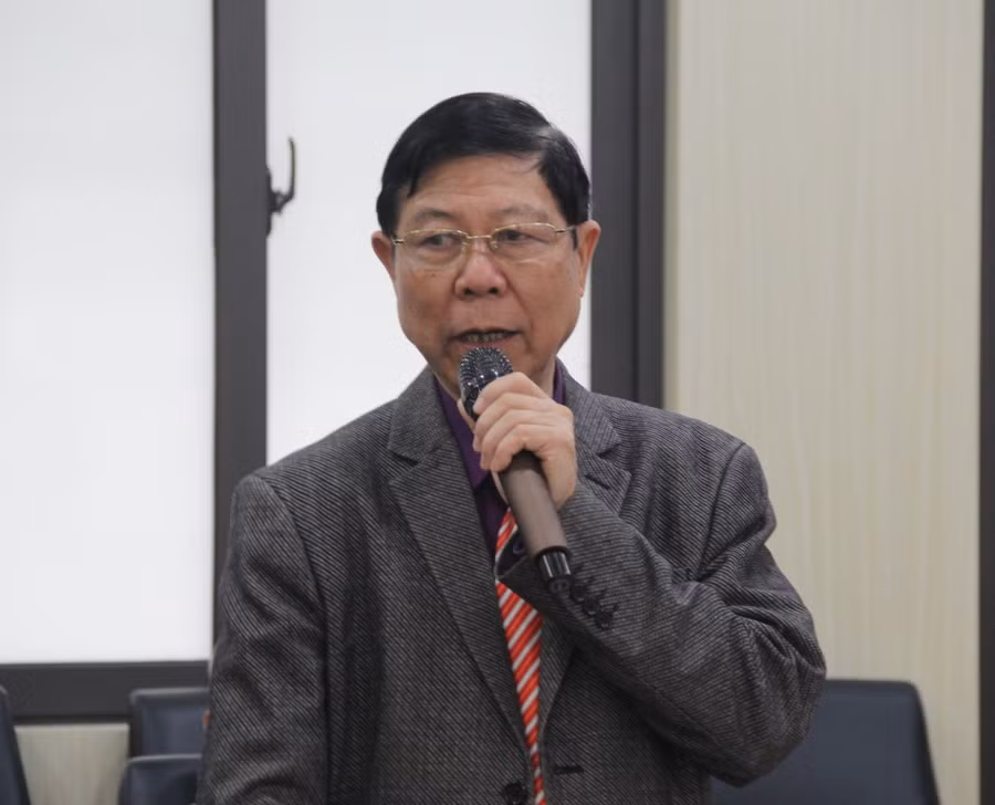 PGS.TS Phạm Văn Đăng – Giám đốc Trung tâm Khảo sát thông tin việc làm và đào tạo Khởi nghiệp góp ý cho các dự án