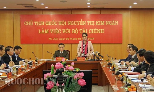 Chủ tịch Quốc hội Nguyễn Thị Kim Ngân phát biểu tại buổi làm việc