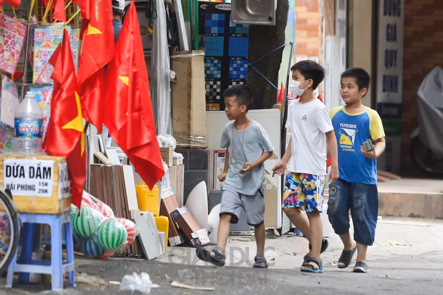 Ngày nghỉ lễ 30/4-1/5 người dân được nghỉ 4 ngày.