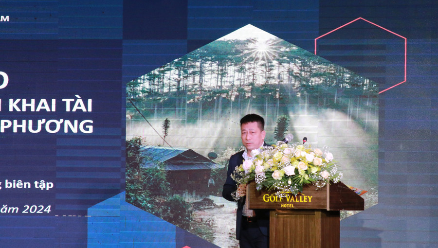 Ông Phạm Vĩnh Thái báo cáo tại Hội thảo. (Ảnh: TT)