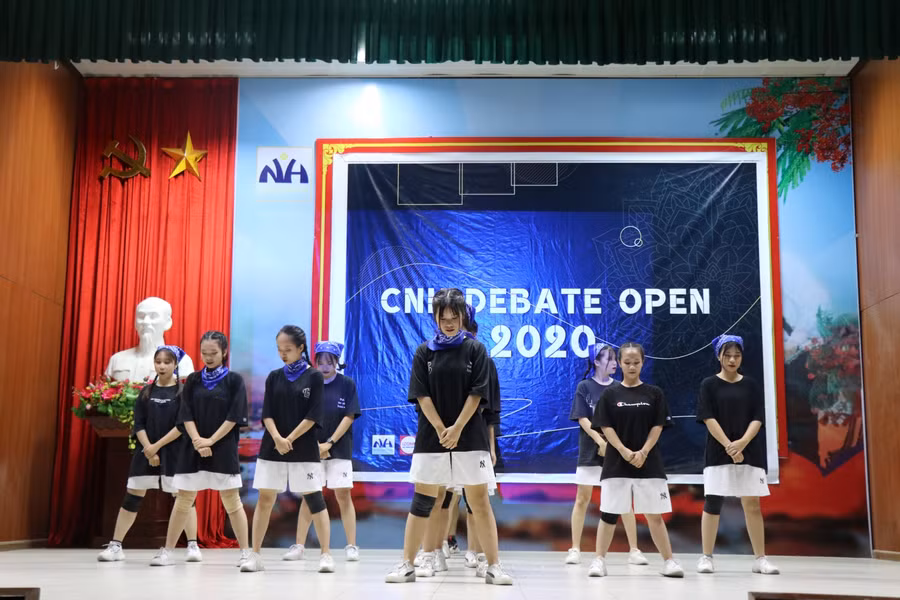 Những tiết mục văn nghệ của các bạn học sinh.