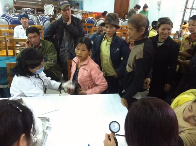 Ấm áp nghĩa tình hai trường học với Hà Giang