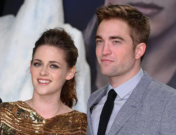 Kristen Stewart đau khổ vì Robert Pattinson quyết định chia tay