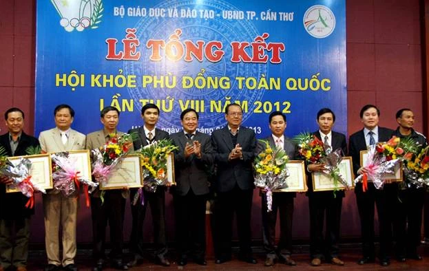 Tổng kết HKPĐ toàn quốc lần thứ VIII