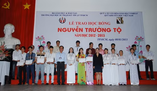 184 suất học bổng Nguyễn Trường Tộ chho SV