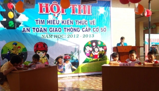 Tiếp tục đẩy mạnh giáo dục, tuyên truyền ATGT trong nhà trường