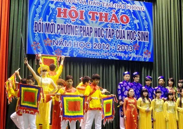 Các đại biểu tham gia tọa đàm