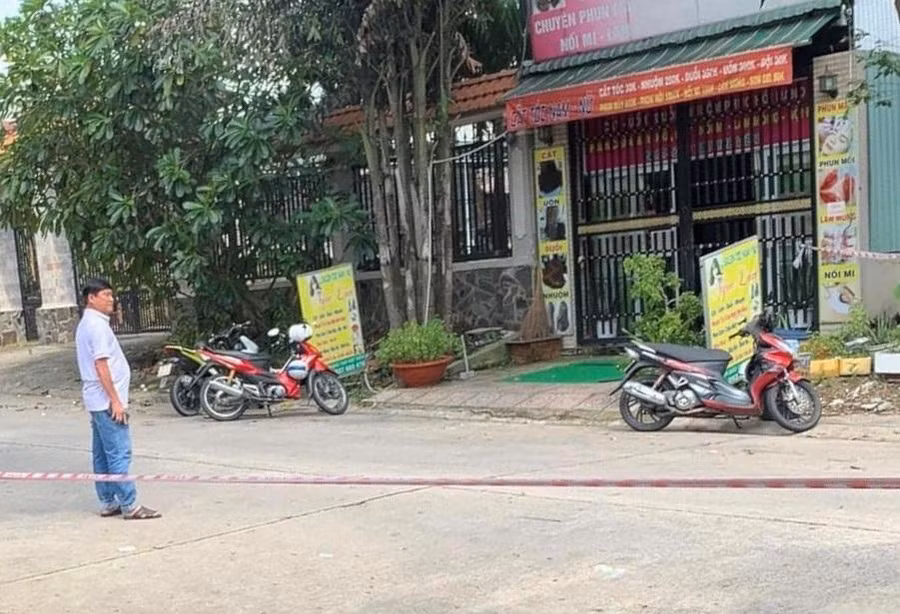 Hiện trường nơi xảy ra vụ việc được cơ quan chức năng phong tỏa.