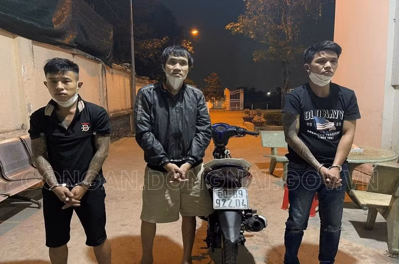 Nhóm đối tượng có liên quan đến vụ án. Ảnh: Công an Đồng Nai.