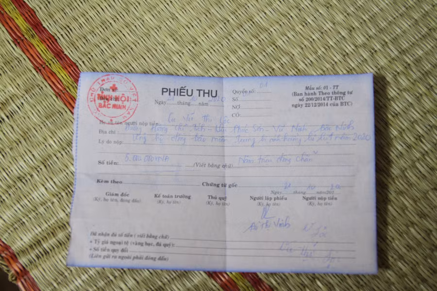 Phiếu thu số tiền 5 triệu đồng cụ Lộc gửi ủng hộ đồng bào miền Trung