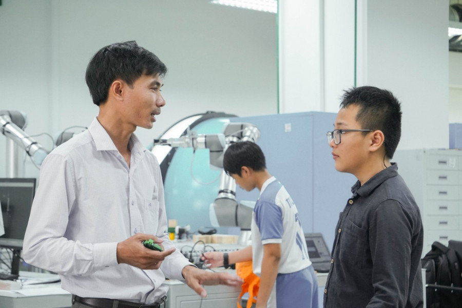 Trường Đại học Việt Đức mỗi tháng có hàng nghìn học sinh tham gia Campus Tour. Trường Đại học Việt Đức mỗi tháng có hàng nghìn học sinh tham gia Campus Tour.