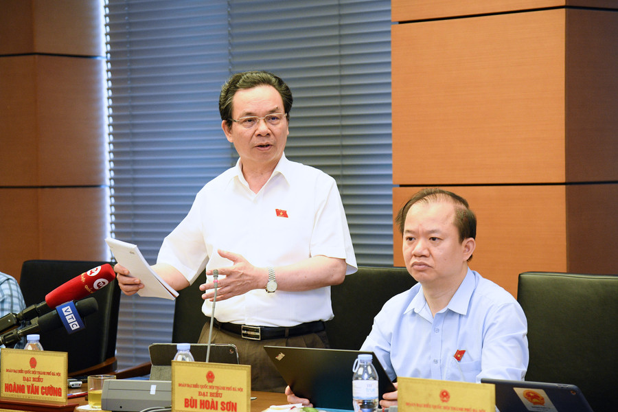 Đại biểu Quốc hội Hoàng Văn Cường.
