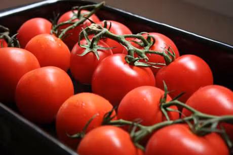 Da trắng hồng tự nhiên với 10 loại củ quả cực phổ biến - Ảnh 6 Da trang hong tu nhien voi 10 loai cu qua cuc pho bien - Anh 6