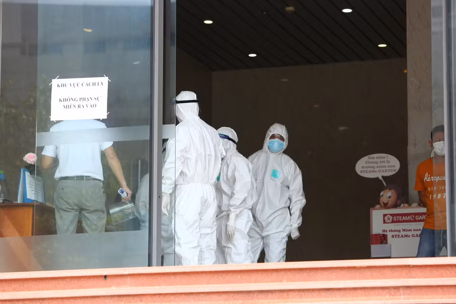 Hà Nội phong tỏa chung cư Hồ Gươm Plaza, Booyoung Vina ở quận Hà Đông ảnh 2