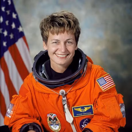 10 nu phi cong, phi hanh gia noi tieng nhat the gioi - Anh 10