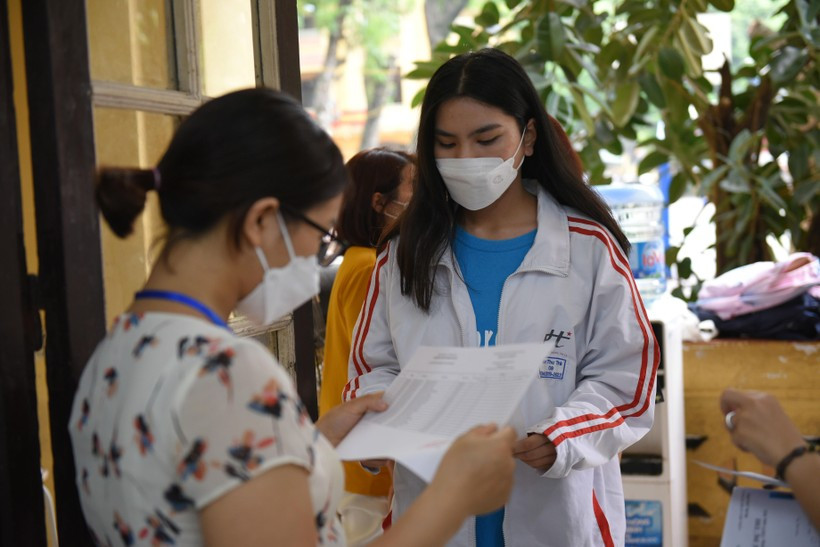 Thí sinh dự thi tốt nghiệp THPT năm 2022. Ảnh: Thế Đại. Thí sinh dự thi tốt nghiệp THPT năm 2022. Ảnh: Thế Đại.