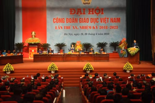 Toàn cảnh phiên làm việc
