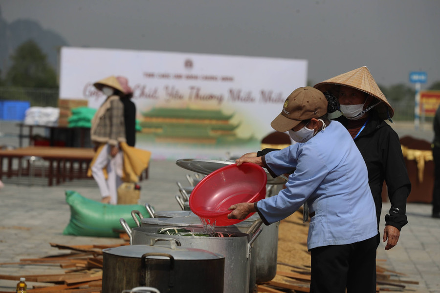 Chương trình “Tam Chúc một vạn bánh chưng xanh 2023” do chùa Tam Chúc phối hợp với Khu du lịch Tam Chúc tổ chức sẽ diễn ra trong 2 ngày 7 và 8/1, tại Chùa Tam Chúc. Chương trình “Tam Chúc một vạn bánh chưng xanh 2023” do chùa Tam Chúc phối hợp với Khu du lịch Tam Chúc tổ chức sẽ diễn ra trong 2 ngày 7 và 8/1, tại Chùa Tam Chúc.