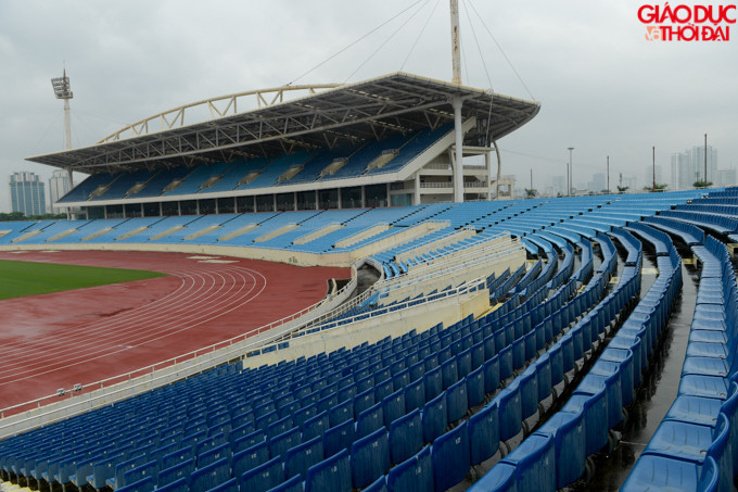 Hôm nay 9/10, tuyển Việt Nam và Malaysia sẽ lần lượt có những buổi tập khớp sân ở Mỹ Đình. Do đó, hy vọng sân vận động có sức chưa hơn 4 vạn chỗ ngồi này sẽ kịp chuẩn bị để kịp phục vụ trận đấu.