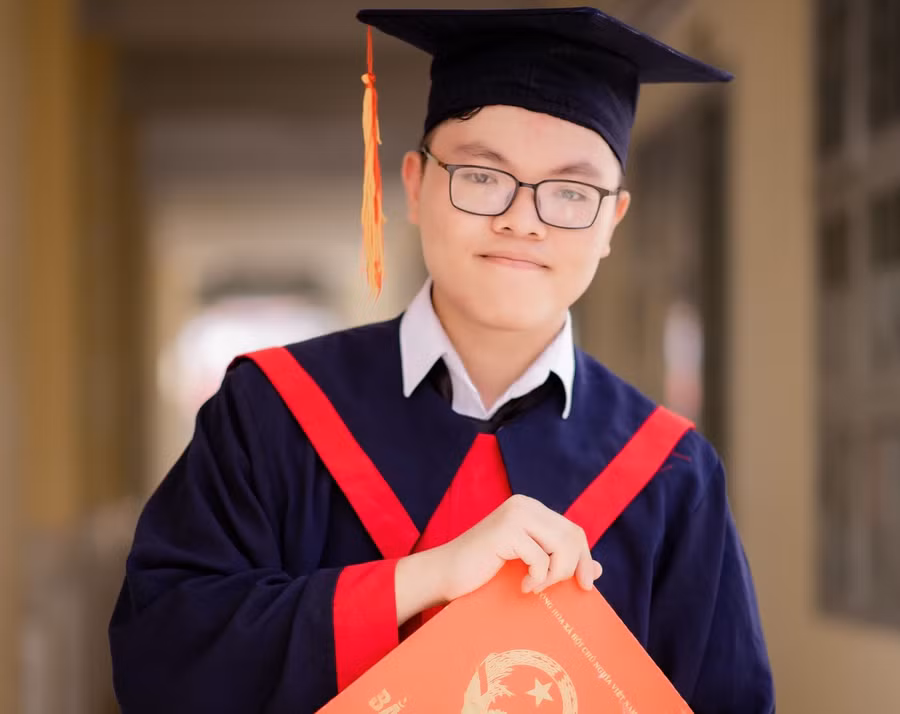 Dương Hồ Nam, Trường THPT Nguyễn Du trở thành thủ khoa của tỉnh Gia Lai trong Kỳ thi tốt nghiệp THPT 2023.