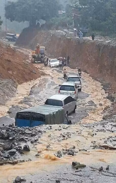 Hòa Bình: ghi nhận 2 học sinh bị chết do mưa lũ ảnh 1