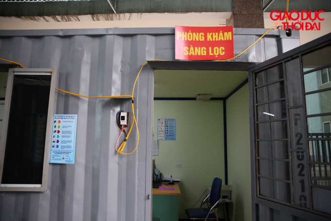 Bệnh viện khuyến cáo mỗi người bệnh chỉ nên có 1-2 người nhà đi cùng.