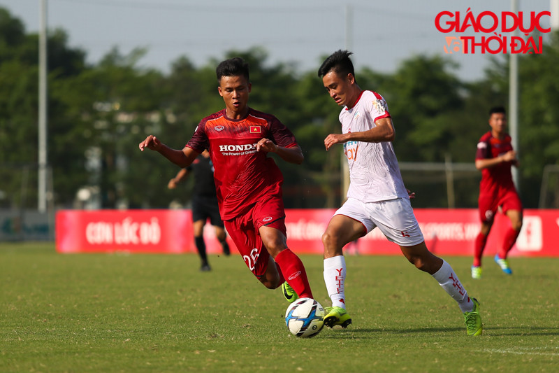 Viettel chơi tốt hơn trong hiệp 2 khi các cầu thủ ngoại bắt đầu chứng tỏ ưu thế