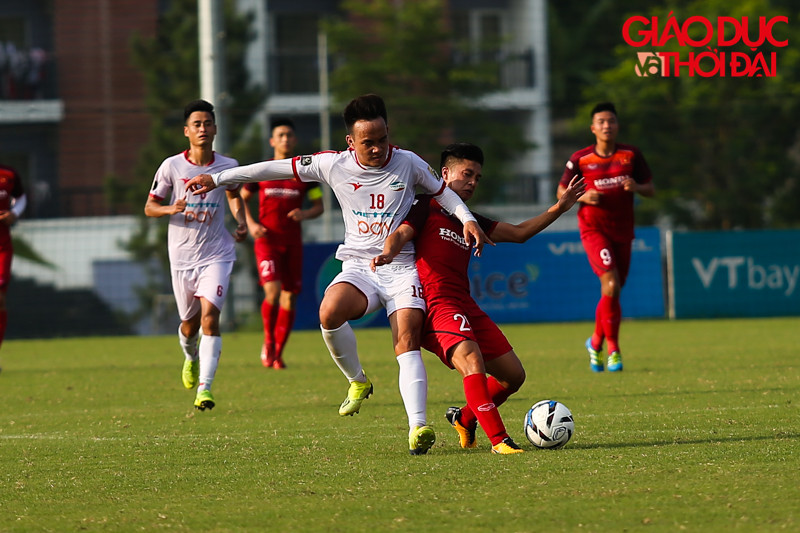 U23 Việt Nam chỉ đá hay hơn khi Viettel thay cùng lúc 8 cầu thủ