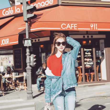 Sao Viet hoa nhip cung trao luu dien ao thun xuong pho - Anh 5