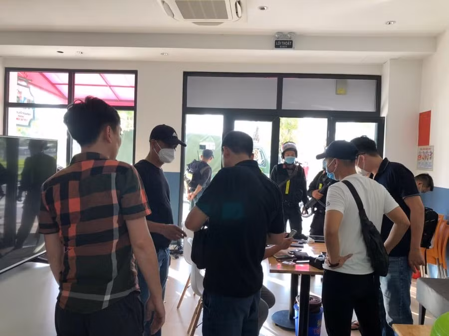 Cơ quan chức năng bắt giữ các đối tượng trong đường dây.