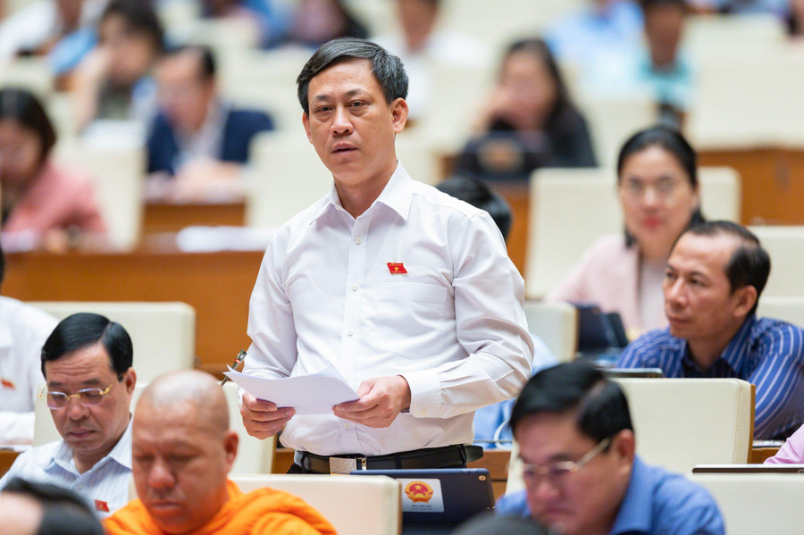 Đại biểu Mai Văn Hải - Đoàn ĐBQH tỉnh Thanh Hóa. Đại biểu Mai Văn Hải - Đoàn ĐBQH tỉnh Thanh Hóa.