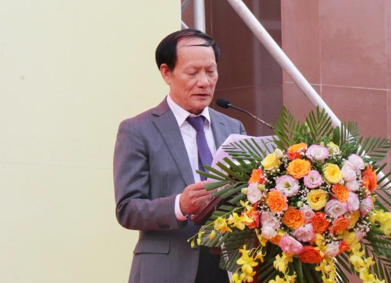 GS.TS Nguyễn Công Nghiệp phát biểu tại lễ khai giảng.