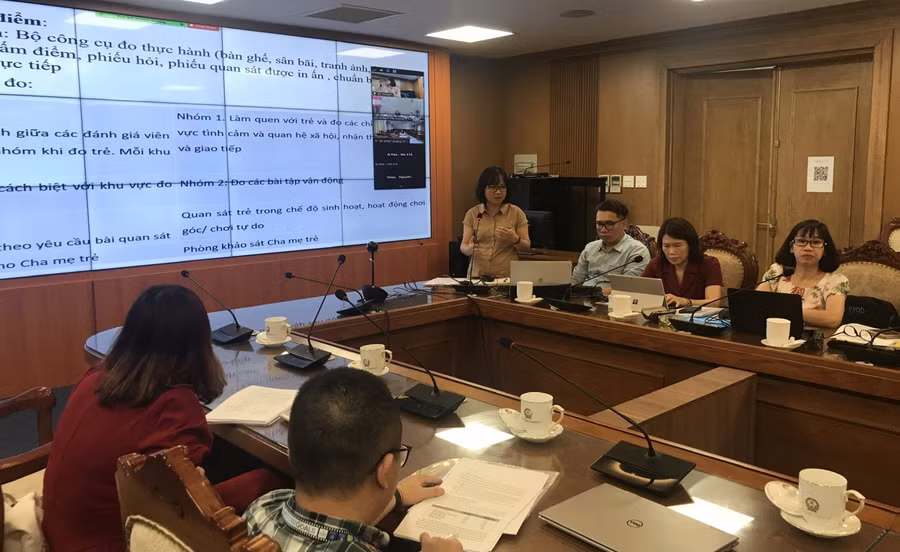 Chuyên gia phát biểu tại phiên tọa đàm.