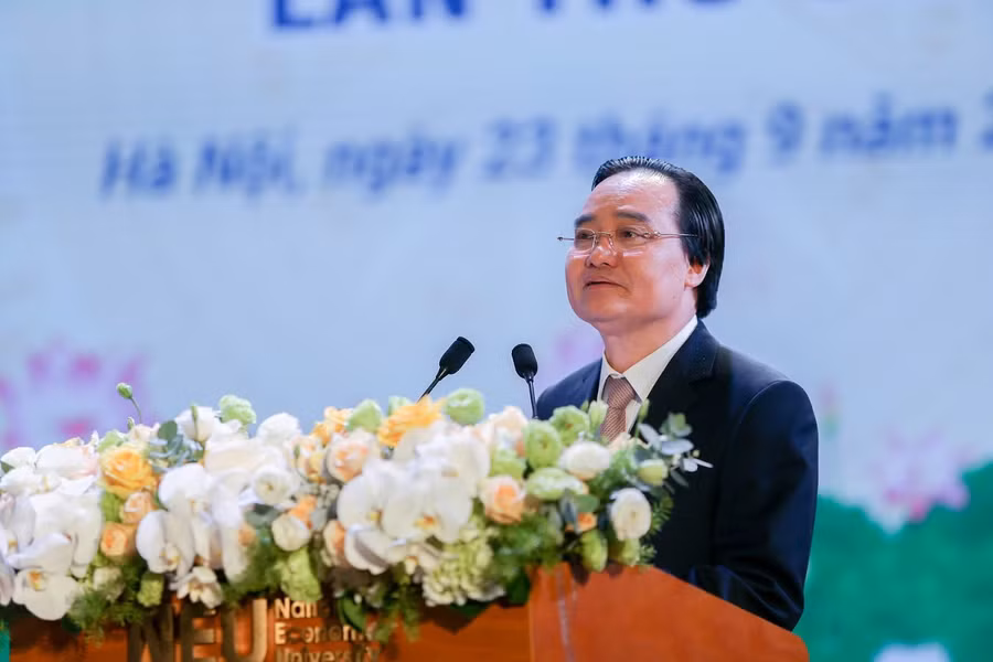 Bộ trưởng Bộ GD&ĐT Phùng Xuân Nhạ phát biểu tại Đại hội. Ảnh: Thế Đại