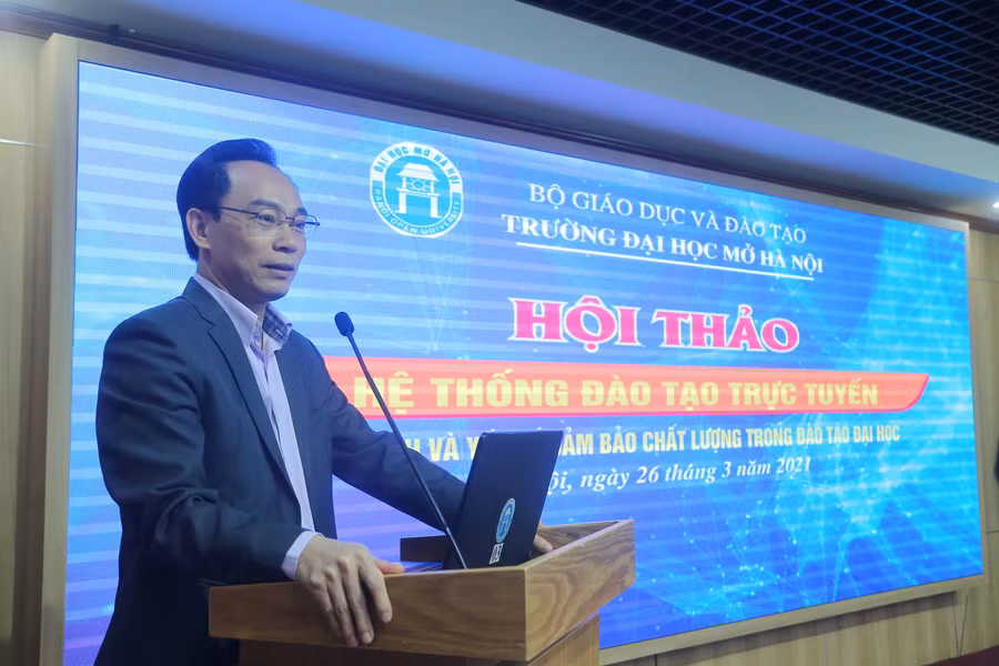 Thứ trưởng Hoàng Minh Sơn phát biểu tại hội thảo