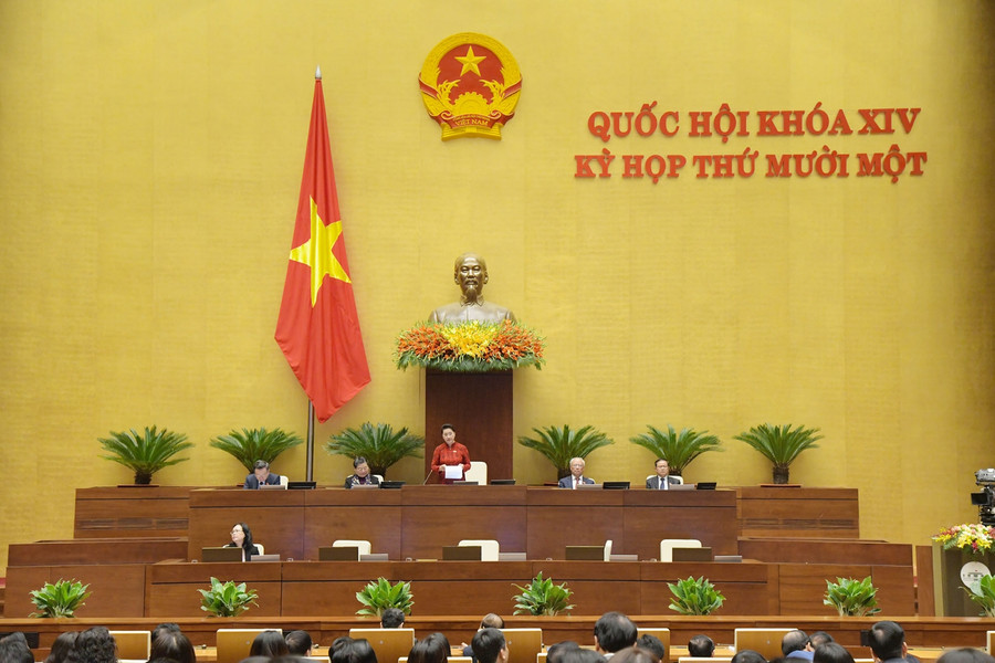 Toàn cảnh phiên làm việc sáng 26/3.