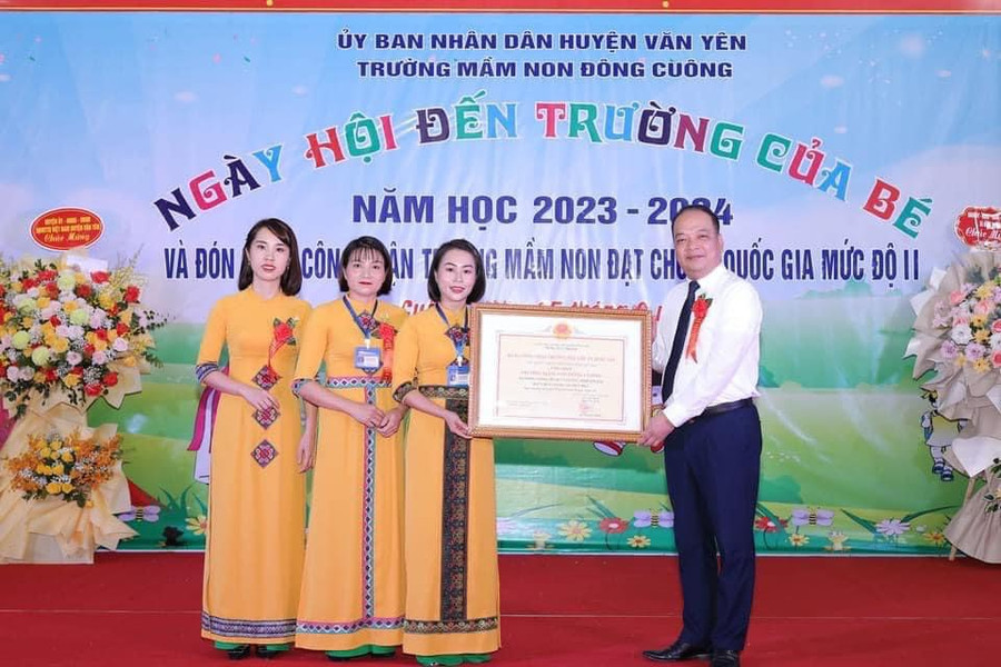 Nông thôn mới nâng cao Đông Cuông, tạo đà cho giáo dục phát triển bền vững.