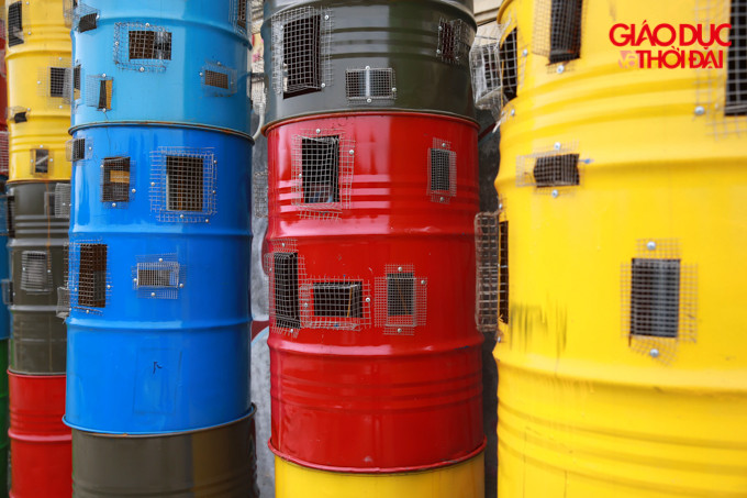 Hô "biến" bãi rác ven sông Hồng thành không gian nghệ thuật ảnh 10