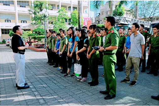 Trường Đại học Phòng cháy chữa cháy có điểm xét tuyển hệ công an là 17,75, hệ dân sự là 14 