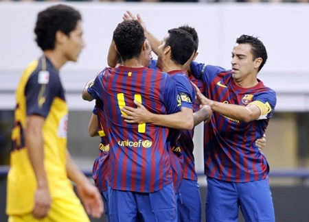 Barca có chiến thắng đầu tiên trên đất Mỹ