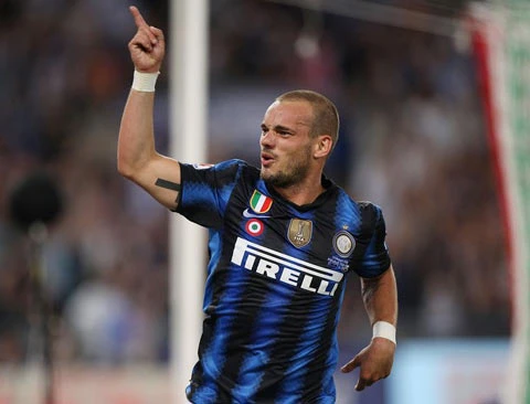 Inter &quot;bật đèn xanh&quot; cho M.U thương vụ Sneijder