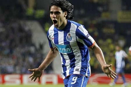 Atletico Madrid có bộ đôi Falcao và Ruben Micael từ Porto