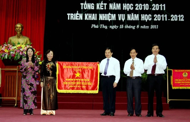 Ngành GD Phú Thọ hoàn thành xuất sắc nhiệm vụ năm học