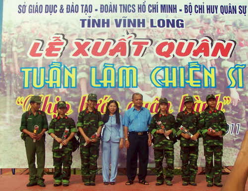 Lễ xuất quân.