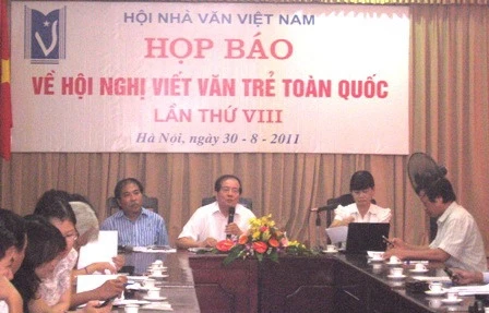 Họp báo về Hội nghị những người viết văn trẻ toàn quốc lần thứ 8