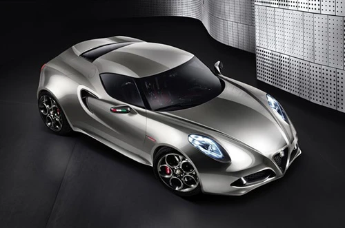 Alfa Romeo "tút" lại dung nhan của 4C concept