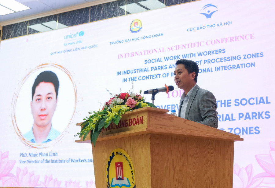 TS Nhạc Phan Linh - Viện Công nhân và Công đoàn (Tổng liên đoàn Lao động Việt Nam) chia sẻ tại hội thảo. TS Nhạc Phan Linh - Viện Công nhân và Công đoàn (Tổng liên đoàn Lao động Việt Nam) chia sẻ tại hội thảo.