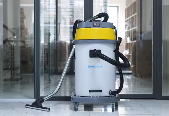 Máy hút bụi công nghiệp cỡ vừa