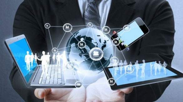 Các hình thức đào tạo Online, đào tạo ảo, mô phỏng, số hoá bài giảng,... sẽ là xu hướng đào tạo nghề nghiệp trong tương lai. Ảnh minh họa/internet